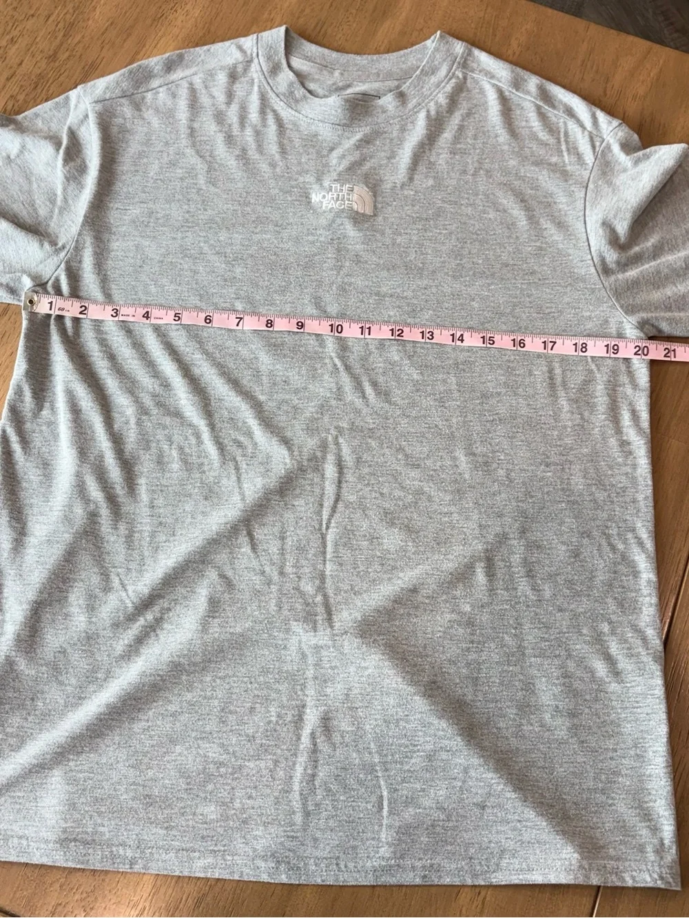 The North Face Light Heather Gray Short-Sleeve Crewneck Tee Size Small
